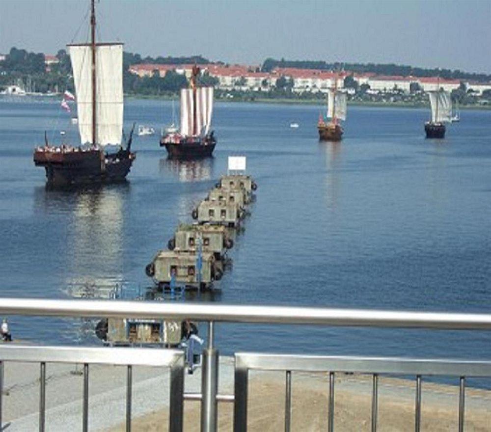 Pension Am Wassertor Wismar Bagian luar foto